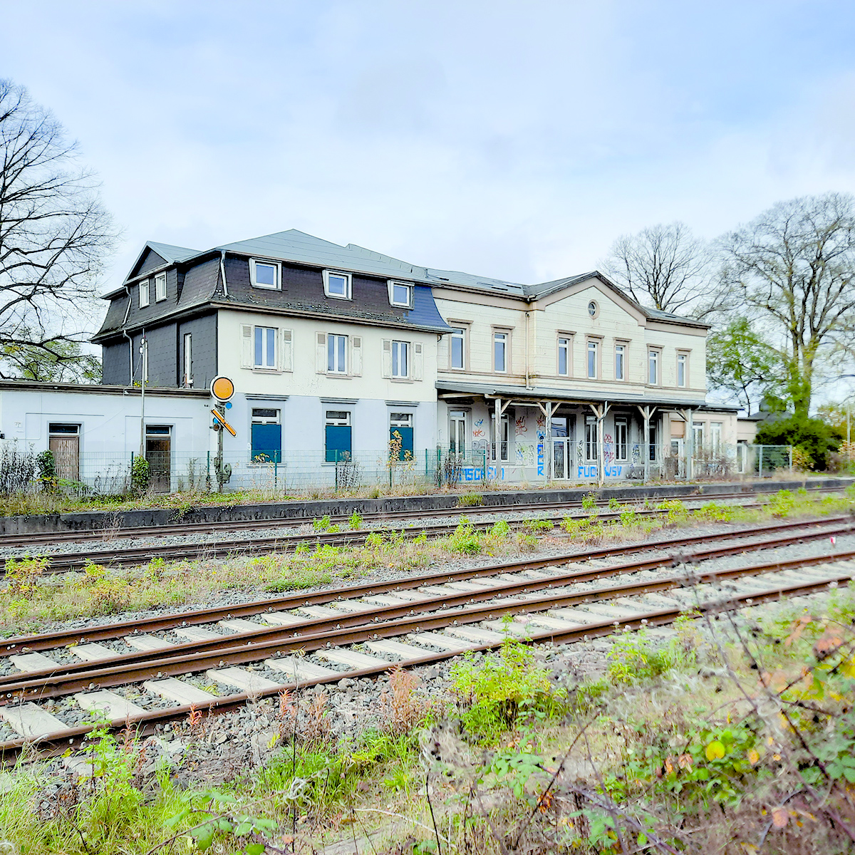 Im Bahnhof Lüttringhausen sollen Wohnungen für Geflüchtete entstehen