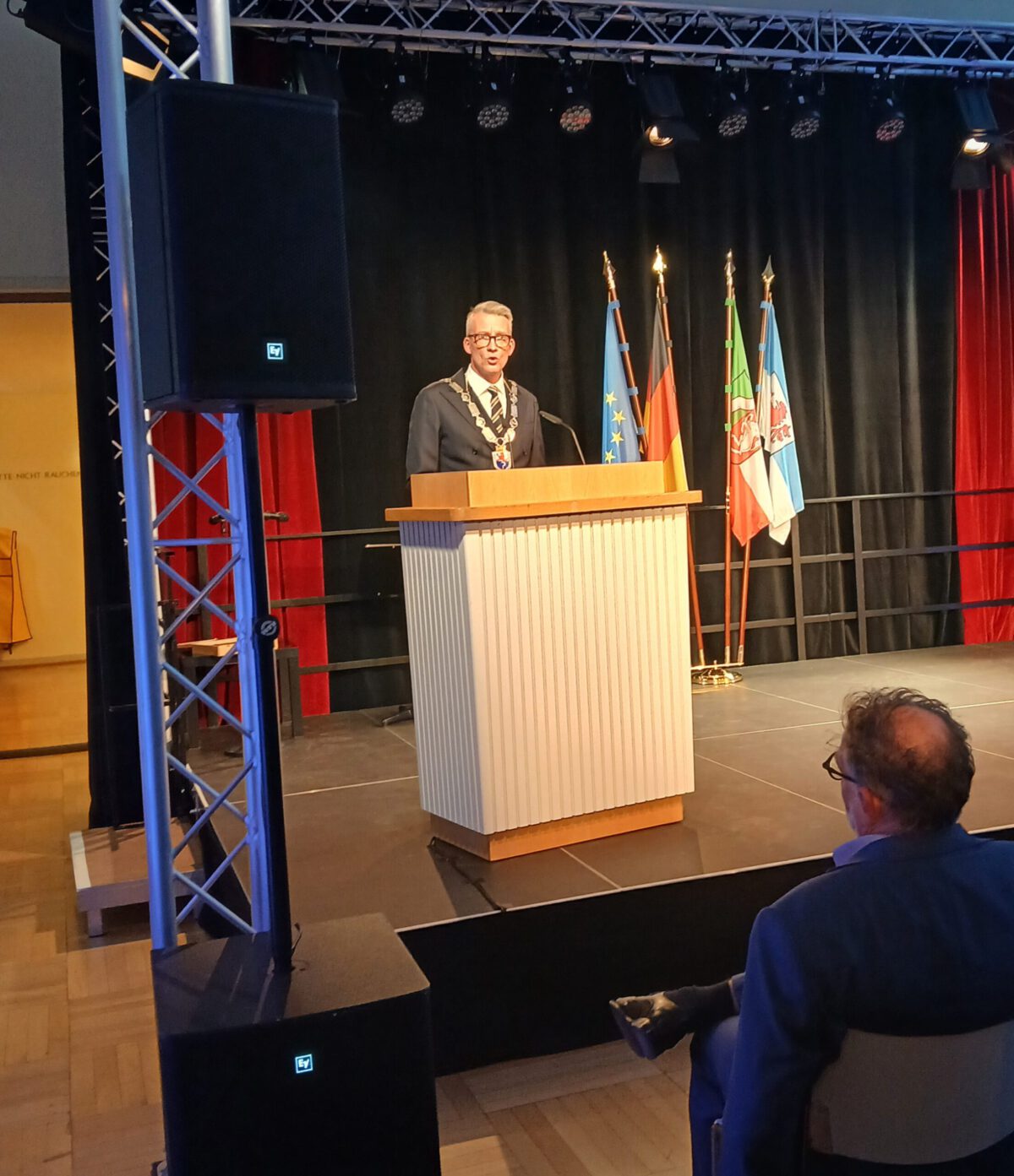 Sven Wolf tritt Amt als Oberbürgermeister an